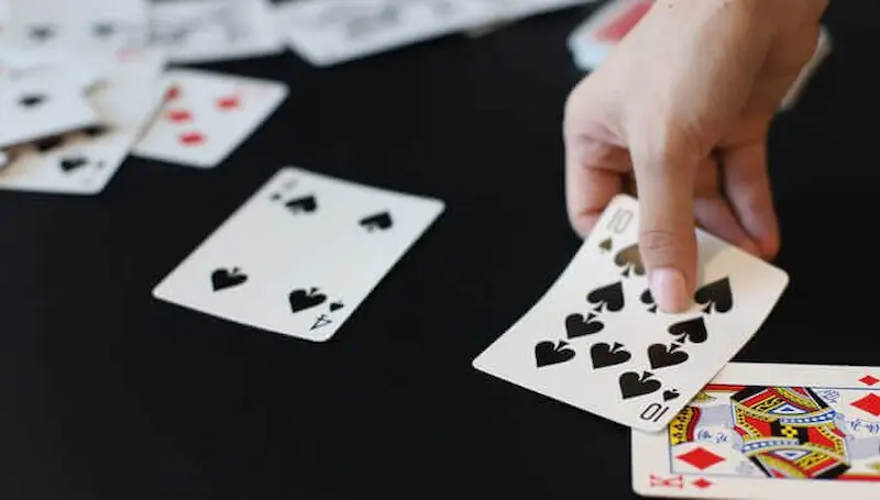 Decode the 3-card poker game that attracts many players